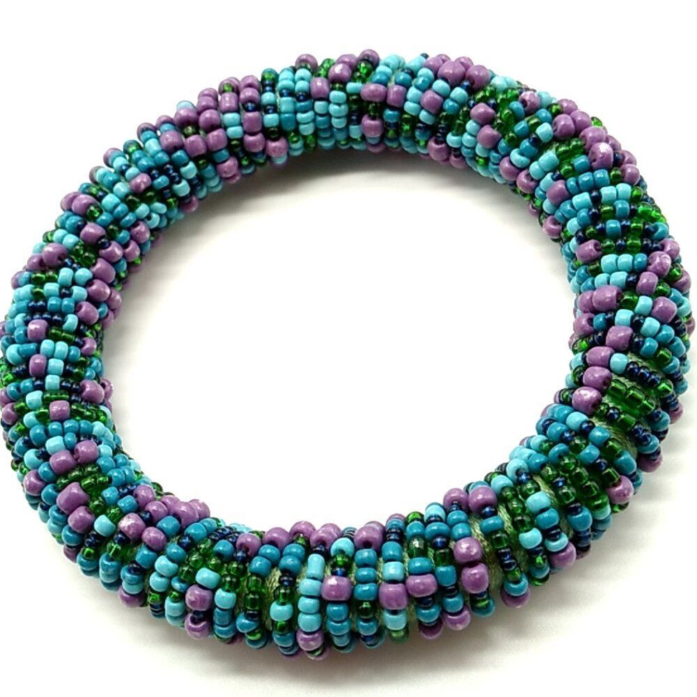 Seed Bead Roll Bangle Bracelet 7" NWOT